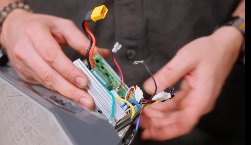 Rewiring a scooter battery controller